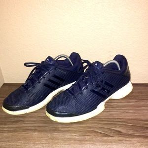 Men’s Adidas Stella McCarthy size 9 1/2 Athletic sneakers